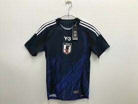 【期間限定セール】アディダス adidas タグ付き 最高の景色を サッカー日本代表2024 オーセンティックユニフォームY-3 半袖S IU0957 【中古】