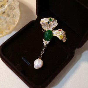 u[` Ǝ w  GXjbN }CN ۛ WR J[ @̗ \ I  Mtg Wp[ fB[X s