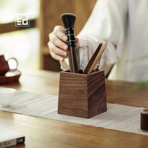 y  [ ؐ  EH[ibg   M M H c^ C g `Ci   rO ϋv