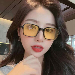 サングラス レディース スクエア型 小顔効果 UVカット 紫外線対策 ファッション アイウェア おしゃれ デイリーユース ドライブ 軽量PCフレーム レトロ 欧米風 カジュアル エレガント 黒縁 黒