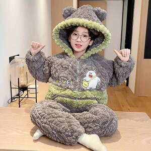 ルームウェア 男の子 ジュニア 中大童 中綿入り 3層 裏起毛 厚手 フード付き 上下セット パジャマ 秋冬 部屋着 暖かい 保温性 ポリエステル かわいい