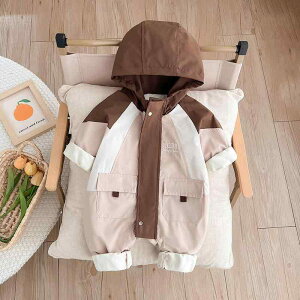 ロンパース ベビー 男女兼用 男の子 女の子 春夏 防風 ウィンドブレーカー フード付き 長袖 お出かけ 外遊び カジュアル おしゃれ カバーオール ジップアップ ポリエステル カーキ
