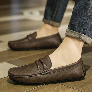 ローファー メンズ 男性 ドライビングシューズ モカシン スリッポン 革靴 本革 牛革 イギリス風 ブリティッシュスタイル カジュアル 通気性 ラウンドトゥ ブラック ブルー グレー ブラウン