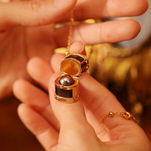 lbNX  {앗 AeB[N NVbN  OWA[ fUC  dCbLH U 􉽊w p` `[J[ Oy_g