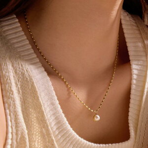 ネックレス レディース フレンチデザイン シンプル パール ペンダント チョーカー ステンレス チタン鋼 普段使い オフィス カジュアル 高級感 秋冬