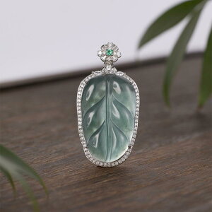 ネックレス S925 スターリングシルバー 天然A級 グアテマラ翡翠 ヒスイ 藍水翡翠 リーフ 葉 ペンダントトップ シンプル ファッション 通勤 チャイナ風 アジアン アクセサリー