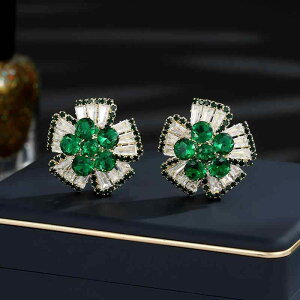  fB[X g AeB[N  GKg t@bV  t[`[t Ԃ  X^bhsAX }`J[ WRjA P i ؂₩ p[eB[ Ă΂ 