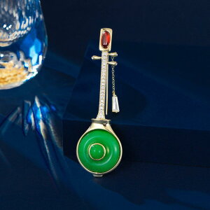 ブローチ レディース 中国風 レトロ 琵琶モチーフ 漢服 チャイナドレス 和装小物 翡翠風 ジルコニア装飾 エレガント 高級感 民族風 オリエンタル イベント 結婚式 パーティー 贈り物 銅製 ピ