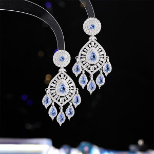 sAX CO fB[X IȃfUC y₩  J[WRjA tW O eBAhbv ^ {w~A GXjbN EFfBO uC_ ԉ  dC