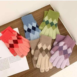手袋 レディース 秋冬 タッチスクリーン スマホ対応 保温 防寒 防風 ニット 5本指 フルフィンガー 菱形柄 ジルコニア柄 おしゃれ トレンド フェミニン 上質 ナイロン ポリエステル フリース