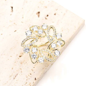 ブローチ レディース 女性用 銅製 ゴールドメッキ ジルコニア マイクロパヴェ 透かし細工 フラワー バラモチーフ シンプル エレガント おしゃれ 普段使い フォーマル 通勤 オフィス スカー