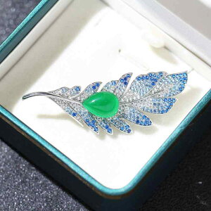 ブローチ 男女兼用 高級感 個性的 エレガント ジルコニア マイクロパヴェ 人工翡翠 グラデーションフェザー ブルー パープル 銅製 電気メッキ加工 ファッション 通勤 普段使い 飾り プレゼ