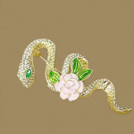 ブローチ レディース 女性用 椿 蛇 巳 モチーフ 高級感 エレガント 個性的 気品 レトロ 古風 クラシカル 亜鉛合金 電気メッキ加工 ラインストーン クリスタル 結婚式 パーティー フォーマル デイリー ギフト プレゼント