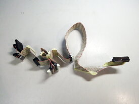LL31941 AMPHENOL SPECTRA-STRIP 内蔵SCSIケーブル 68pin 約1m【中古】