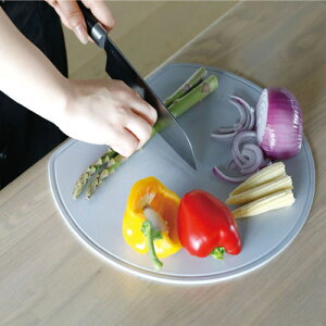 シービージャパン スペースを無駄なく使える半月 まな板 グレー まな板 かまぼこ型 D型 カッティングボード 食洗器対応 熱湯消毒