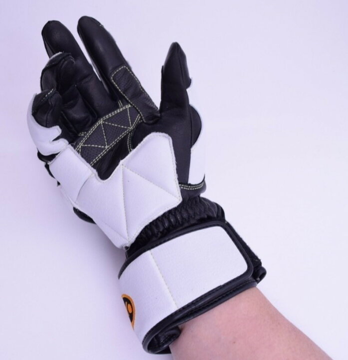 楽天市場】GENIUS ジニアス レーシンググローブ グローブ アパレル 
