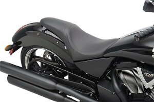 Drag Specialties �h���b�O�X�y�V�����e�B�[�Y �v���f�^�[�V�[�g �X���[�X VEGAS �ySEAT PRED SMTH [0810-1596]�z Highball 2012 - 2014 Kingpin 2004 Vegas 2003 8-ball 2005 VICTORY ���B�N�g���[ �V�[�g �V�[�g�֘A �O��