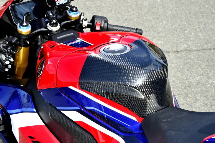 楽天市場】Magical Racing マジカルレーシング タンクエンド CBR1000RR 