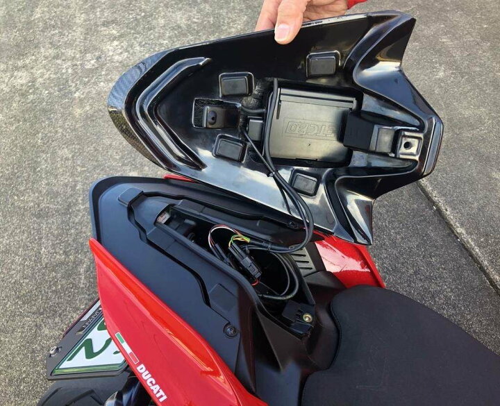 楽天市場】de LIGHT ディライト ETCタンデムシートカバー PANIGALE V2 