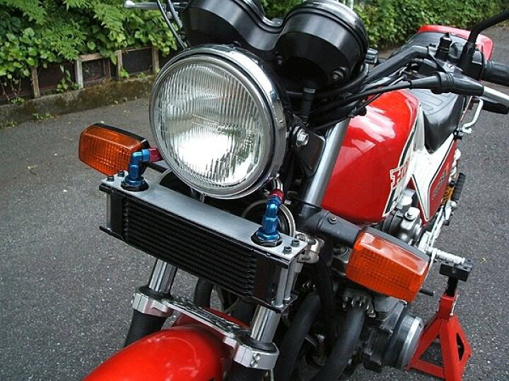 METAL GEAR WORKS メタルギアワークス オイルクーラーマウントキット 対応コア:サーク モカール 9インチ カラー:シルバー CB750FZ CB750FA CB750FB CB900FZ CB900FA ウェビック METAL GEAR WORKS メタルギアワークス オイルクーラー取出しキット カラー