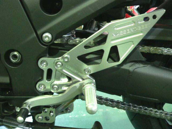 楽天市場】BEET ビート ハイパーバンク バックステップ ZX-14R 