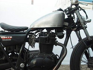 iK&W [}EgX|[cX^[^N 250TR KAWASAKI JTL K\^N ^N֘A O
