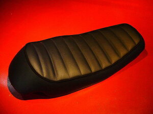 KOTANI MOTORS �R�^�j���[�^�[�X SR400�p MAD MAX �V�[�g �u���b�N �L���u�ԗp �p�C�s���O�� SR400 YAMAHA ���}�n �V�[�g�֘A �O��