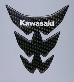 KAWASAKI カワサキ カワサキタンクパッド (カーボン調) Kawasaki