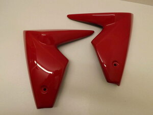 Pyramid Plastics s~bhvX`bN WG[^[E`[N(yA)(Radiator Cheeks (pair)) MT09 FZ09 YAMAHA }n WG[^[RAK[hEICN[[RAK[h p֘A GW