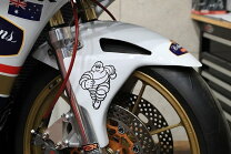 楽天市場】NSR250 フロントフェンダーの通販