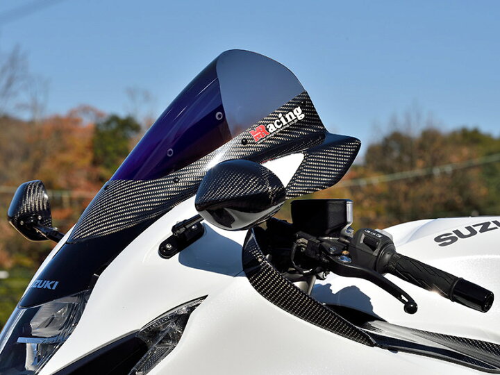 マジカルレーシング GSX-8R カーボントリムスクリーン 材質 綾織りカーボン・クリア Magical Racing バイク