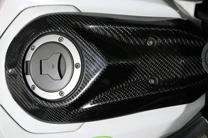 楽天市場】Carbon Variasi カーボンバリアシ タンクカバーパネル 