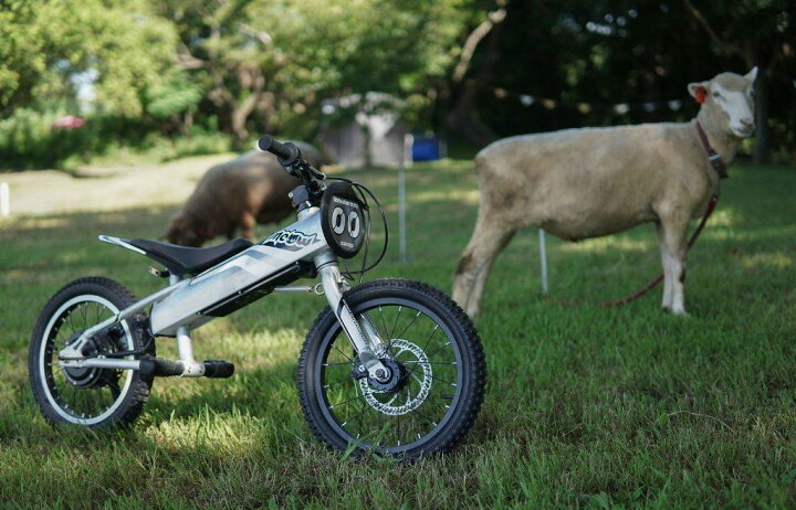 楽天市場】Yotsuba Moto ヨツバモト Meow 16-II キッズ用電動バイク 
