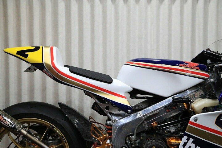 楽天市場】T2 Racing T2レーシング シートカウルTYPE-1 ストリート 