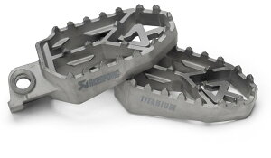 AKRAPOVIC �A�N���|�r�b�` �A�h�x���`���[�t�b�g�y�O�Z�b�g ES700 ENDURO701 NORDEN901 1090 ADVENTURE 1190 1290SUPER R S 1390SUPER 690 ENDUROR 790 890 990 GASGAS �K�X�K�X HUSQVARNA �n�X�N�o�[�i KTM �t�b�g�y�O �X�e�b�v 