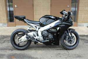 TOCE gD[X Razor Tip XbvI}t[ CBR1000RR HONDA z_ }t[ Finish type(Midpipe)FPowdercoated Finish