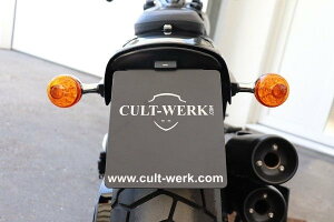 Cult-Werk �J���g���[�N License Plate Holder In The Middle Softail Fat Bob HARLEY-DAVIDSON �n�[���[�_�r�b�h�\�� �i���o�[�v���[�g�z���_�[ �O��