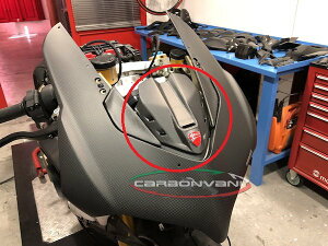CARBONVANI J[{o[j [^[Jo[ PANIGALE V4 S DUCATI hDJeB [^[ECWP[^[֌W dn