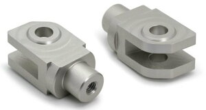 BARRACUDA oN[_ PAIR OF FRONT FOOTPEG MOUNTS XSR 900 TRACER 9 YAMAHA }n ̑XebvIvVECi Xebv 