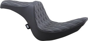 Drag Specialties �h���b�O�X�y�V�����e�B�[�Y Predator III Seat�m0802-1439�n HARLEY-DAVIDSON �n�[���[�_�r�b�h�\�� �V�[�g �V�[�g�֘A �O��