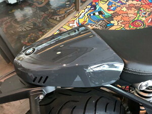 DK design fB[P[fUC R nineT Xg[C VOV[gJo[ Racer BMW VOV[gJE V[g֘A O