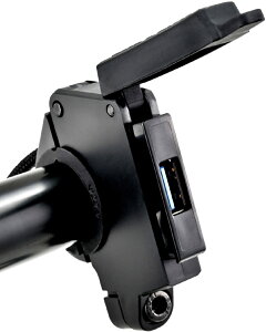 DAYTONA fCgi X_[USB Type-A QC3.0 30W CL[A USBd dn