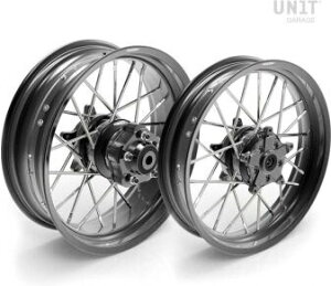 UNIT GARAGE ���j�b�g�K���[�W Unit Garage Pair of spoked wheels Yamaha MT09 ABS 24M9 | 2518_tube-type MT-09 YAMAHA ���}�n �z�C�[�� �z�C�[���֘A �����