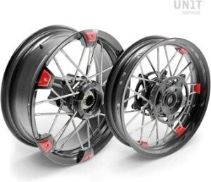 UNIT GARAGE ���j�b�g�K���[�W Unit Garage Pair of spoked wheels NineT Racer & Pure 24M9 SX tubeless | 1669 R nineT BMW �z�C�[�� �z�C�[���֘A �����