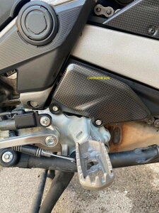LighTech CebN hCJ[{ q[K[h MULTISTRADA V4 PIKES PEAK S DUCATI hDJeB }t[K[hEq[gK[h }t[