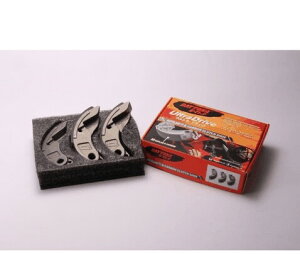 DAYTONA Indonesia �f�C�g�i �C���h�l�V�A Hi-Carbon �� Kevlar Clutch Shoe Beat Scoopy Address 125 Nex Fino Mio Soul Sporty HONDA �z���_ SUZUKI �X�Y�L YAMAHA ���}�n �N���b�`�V���[ �X�N�[�^�[�쓮�n �쓮�n