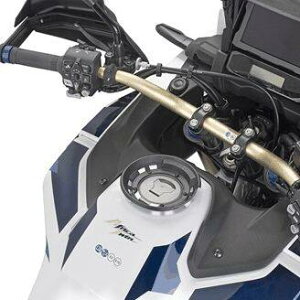 Givi Indonesia �W�r�C���h�l�V�A Tanklock Flange Fitting Kit CRF 1000L Africa Twin HONDA �z���_ ���̑��^���N�o�b�O�I�v�V�����E��C���i �ԑ̗p�o�b�O�E�P�[�X