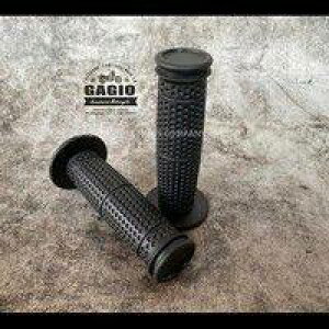 GAGIO MOTOR PARTS �K�W�I���[�^�[�p�[�c Honeycomb Pattern Grips for Vintage �� Custom Bikes �O���b�v �n���h��