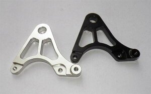 GIGA BIKE FACTORY �M�K�o�C�N�t�@�N�g���[ Rear Brembo Caliper Bracket for SR (TDR250 Wheels�C 210mm Disc�C 17mm Axle) YAMAHA ���}�n �L�����p�[�T�|�[�g�E�u���P�b�g �u���[�L