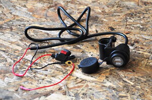 ADV TECH エーディーブイ テック Battery Charger 12V DC Circle USB電源 電装系